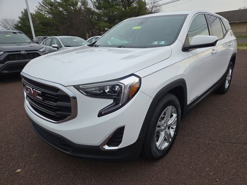 Used 2020 GMC Terrain SLE image 7