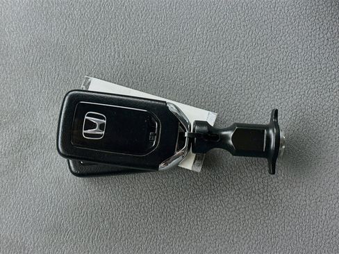 Used 2018 Honda CR-V EX image 25