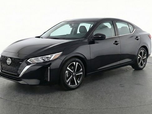 Used 2025 Nissan Sentra SV FWD image 3