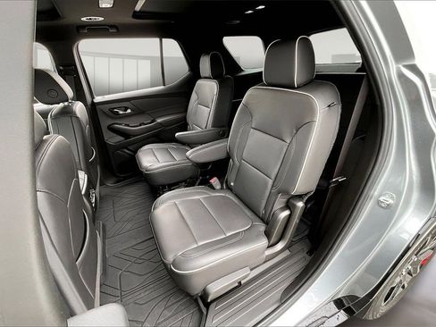Used 2023 Chevrolet Traverse Premier w/ Redline Edition image 20