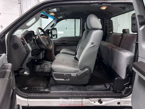 Used 2015 Ford F350 XL w/ Power Equipment Group image 30