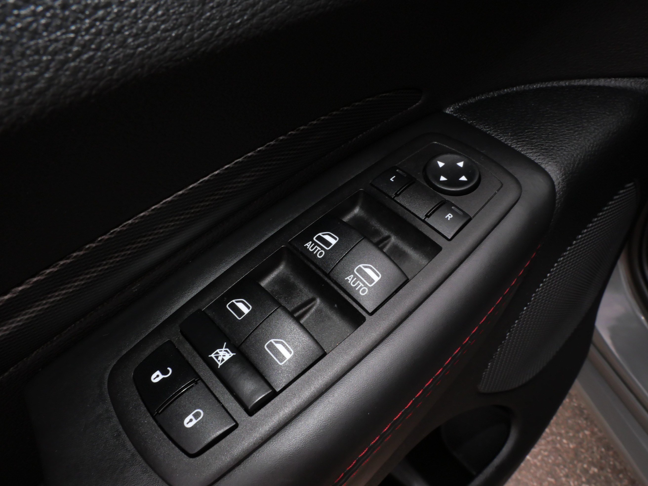 Used 2023 Dodge Durango R/T AWD/4WD image 19