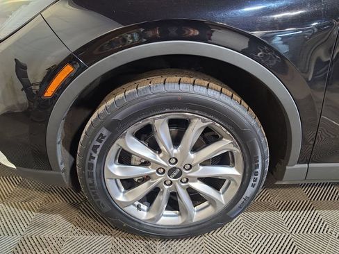 Used 2022 Lincoln Corsair AWD w/ Premium Package image 19
