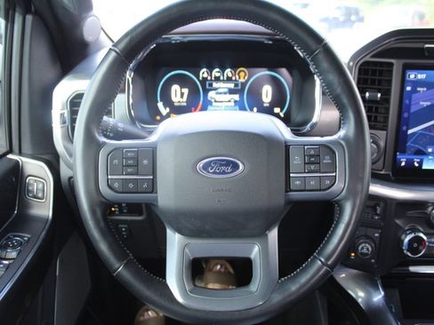 Used 2023 Ford F150 Lariat w/ Max Trailer Tow Package AWD/4WD image 25