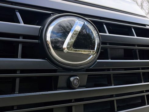 Used 2025 Lexus GX 550 w/ Cold Area Package image 62