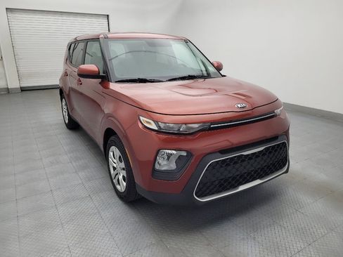 Used 2021 Kia Soul LX FWD image 13