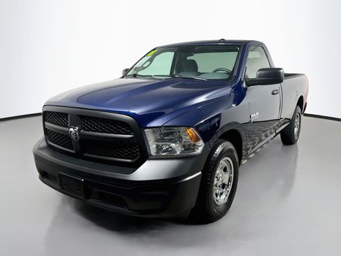 Used 2018 RAM 1500 Express RWD image 10