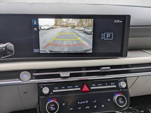 Certified 2025 Hyundai Tucson SEL FWD image 13