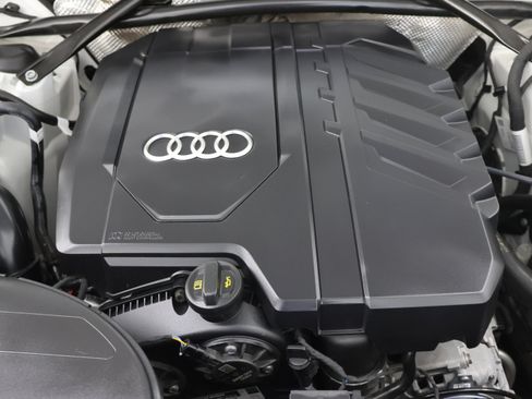 Used 2024 Audi Q5 2.0T Premium Plus AWD/4WD image 27