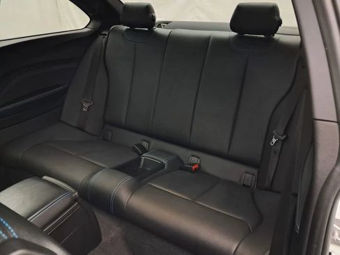 Used 2018 BMW M2 RWD image 29