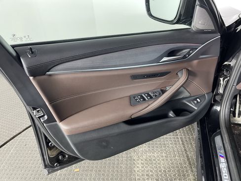 Certified 2023 BMW M550i xDrive M550i xDrive w/ Dynamic Handling Package image 10