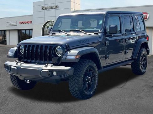 Used 2022 Jeep Wrangler Unlimited Sport AWD/4WD image 3