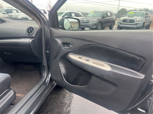 Used 2008 Toyota Yaris S image 13