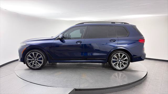 Used 2022 BMW X7 M50i w/ Dynamic Handling Package AWD/4WD image 3
