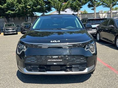 Certified 2024 Kia Niro Wind