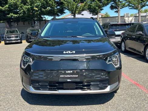 Certified 2024 Kia Niro Wind FWD image 4