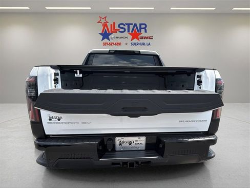 New 2026 GMC Sierra EV Elevation image 5