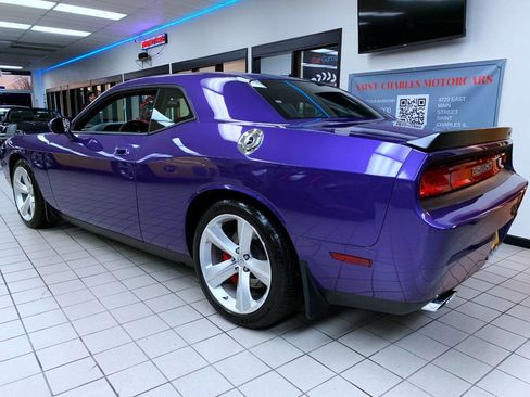 Used 2010 Dodge Challenger SRT8 w/ SRT Option Group II image 8