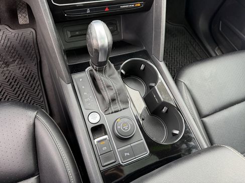 Used 2021 Volkswagen Atlas SEL image 23