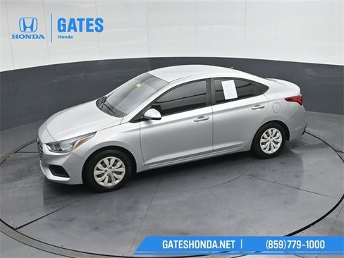 Used 2019 Hyundai Accent SE image 43