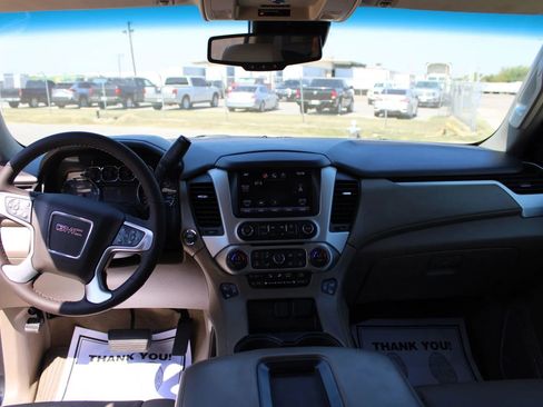 Used 2015 GMC Yukon SLT image 20