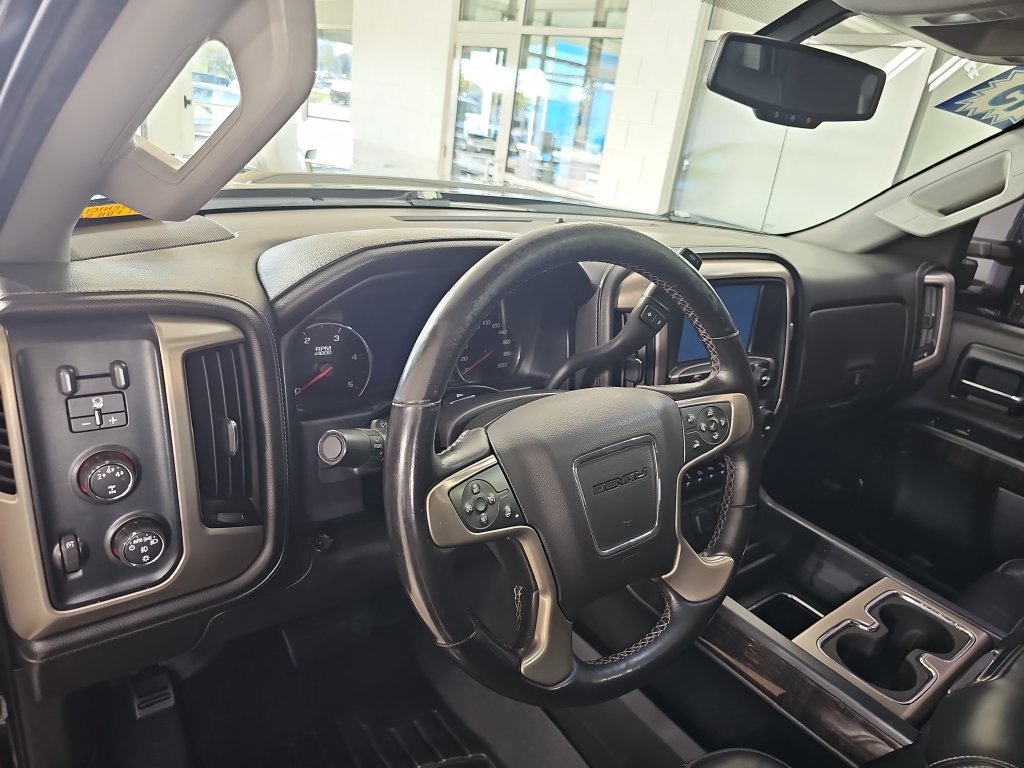 Used 2015 GMC Sierra 2500 Denali AWD/4WD image 19