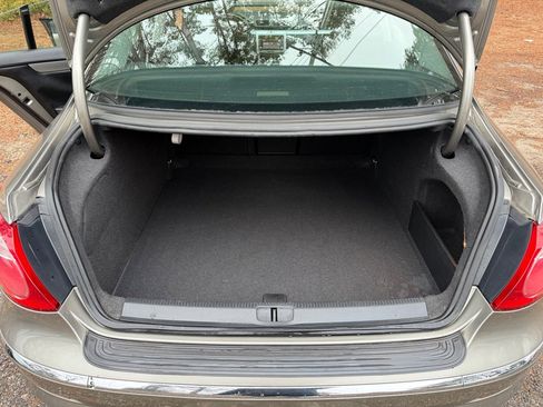 Used 2010 Volkswagen CC Sport image 19