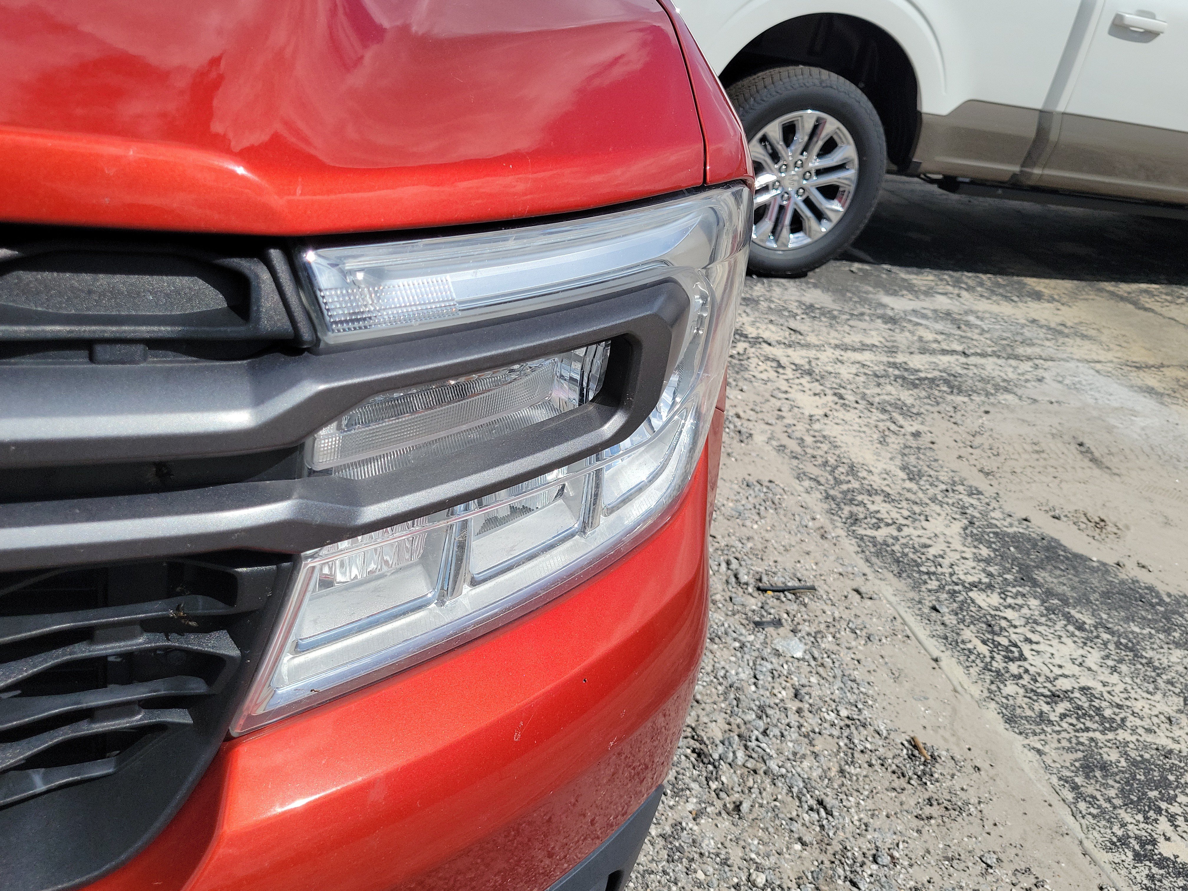 Used 2023 Ford Maverick XLT FWD image 5