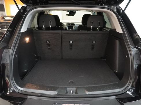 Used 2023 Chevrolet TrailBlazer LT FWD image 23