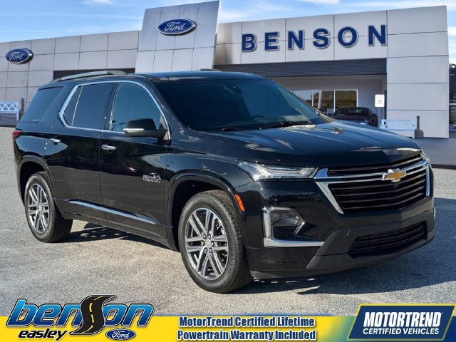Used 2023 Chevrolet Traverse High Country w/ LPO, Floor Liner Package AWD/4WD image 1