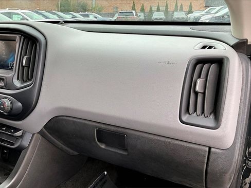 Used 2018 Chevrolet Colorado W/T w/ WT Convenience Package image 26