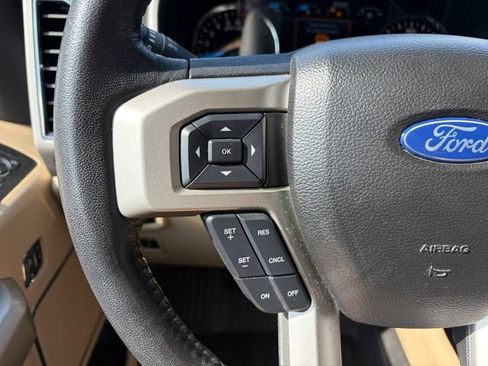 Used 2017 Ford F150 Lariat RWD image 6