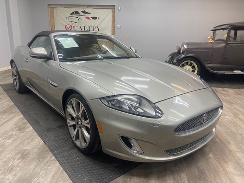 Used 2013 Jaguar XK Convertible RWD image 19