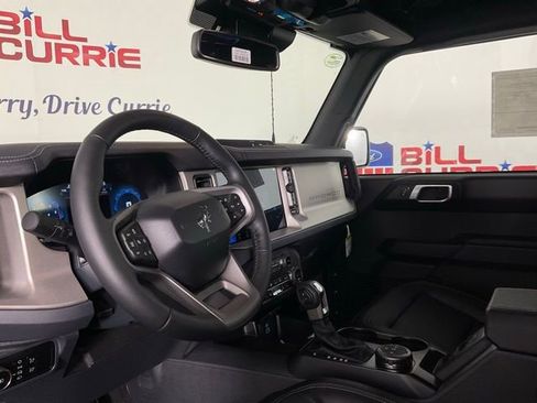 New 2025 Ford Bronco Outer Banks image 13