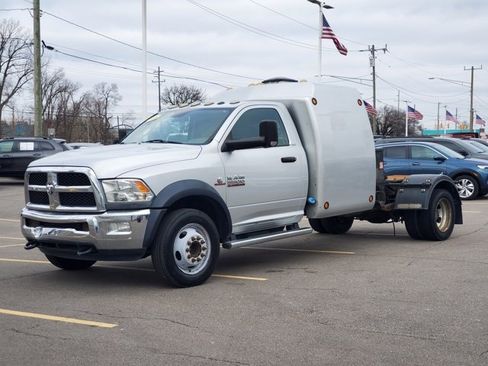 Used 2018 RAM 5500 SLT w/ Quick Order Package 29G SLT image 25
