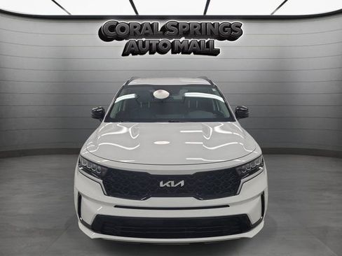 Certified 2023 Kia Sorento S FWD image 2