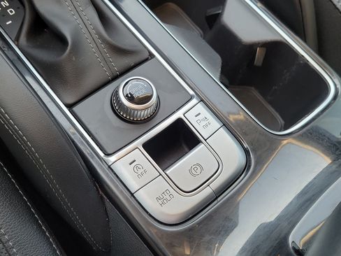 Certified 2022 Kia Telluride EX w/ EX Premium Package FWD image 39