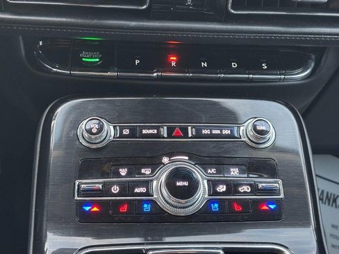 Certified 2022 Lincoln Nautilus Reserve w/ Equipment Group 201A image 24