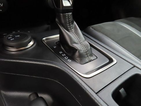 Used 2022 Ford Ranger Lariat w/ Tremor Off-Road Package AWD/4WD image 57