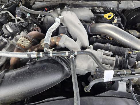 Used 2022 Ford F250 Lariat w/ Tremor Off-Road Package AWD/4WD image 31