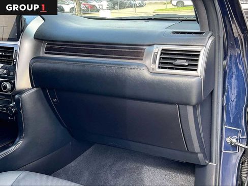 Certified 2023 Lexus GX 460 Premium w/ Premium Plus Package image 16