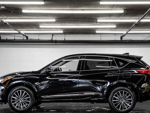 New 2026 Acura RDX SH-AWD w/ Advance Package image 2