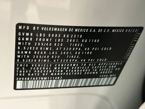 Used 2022 Volkswagen Tiguan SEL R-Line AWD/4WD image 30
