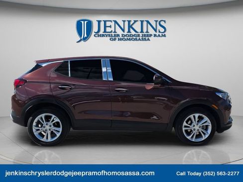Used 2022 Buick Encore GX Preferred image 2
