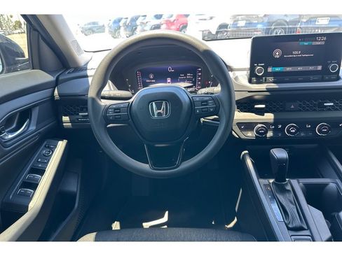Certified 2025 Honda Accord SE image 16