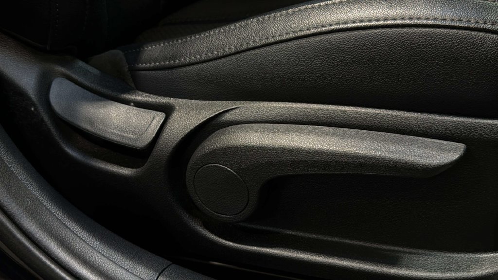 Used 2018 Kia Optima S w/ Panoramic Sunroof Package FWD image 12
