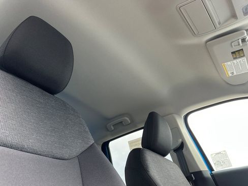 New 2025 Ford Maverick XL image 17