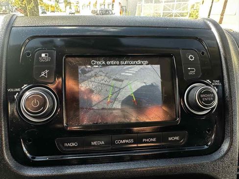 Used 2018 RAM ProMaster 1500 image 23