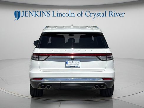 Used 2020 Lincoln Aviator Reserve w/ Equipment Group 202A AWD/4WD image 6