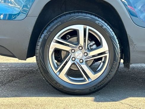 Used 2020 GMC Terrain SLT image 27